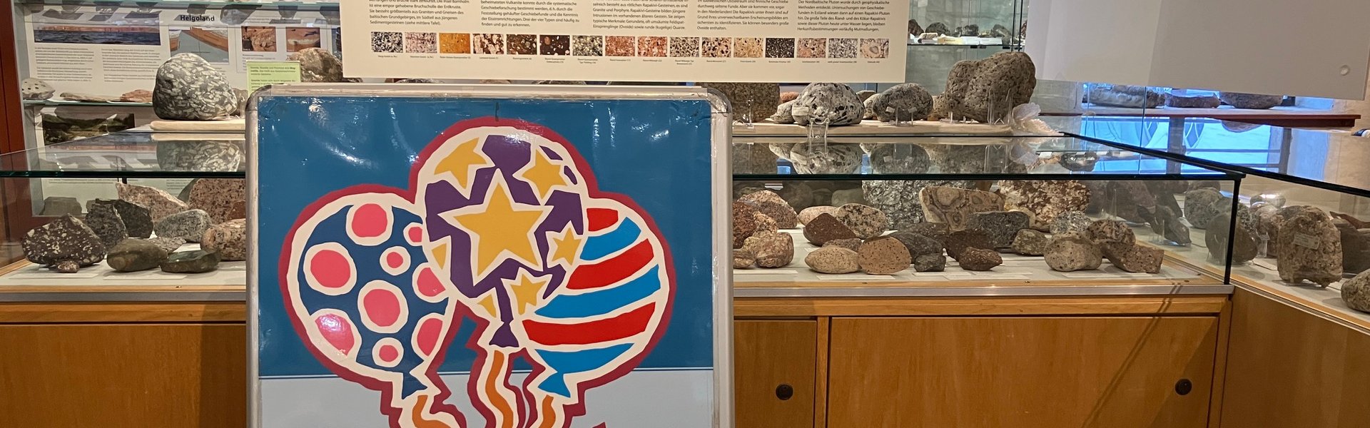 Geburtstags-Aufsteller im Eiszeit-Haus