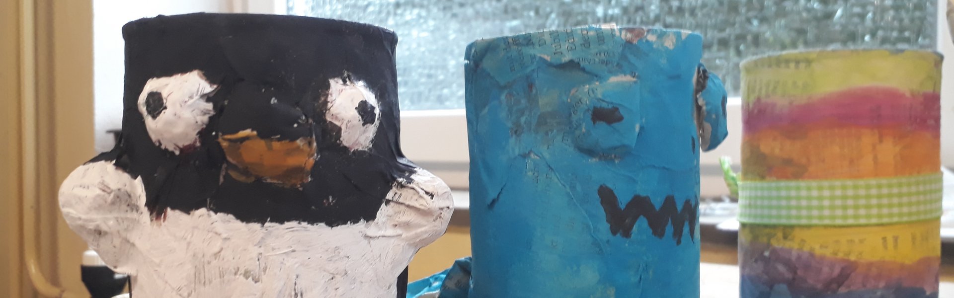 Aufgehübscht: Dosen werden zu Stiftehaltern