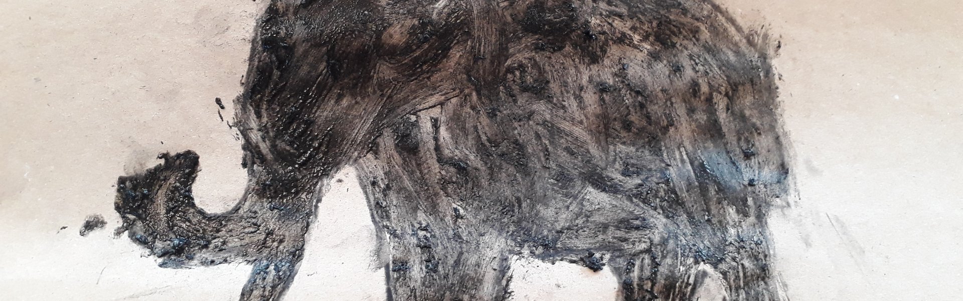 Ein Mammut, gezeichnet und bemalt mit aus Erde hergestellter Farbe