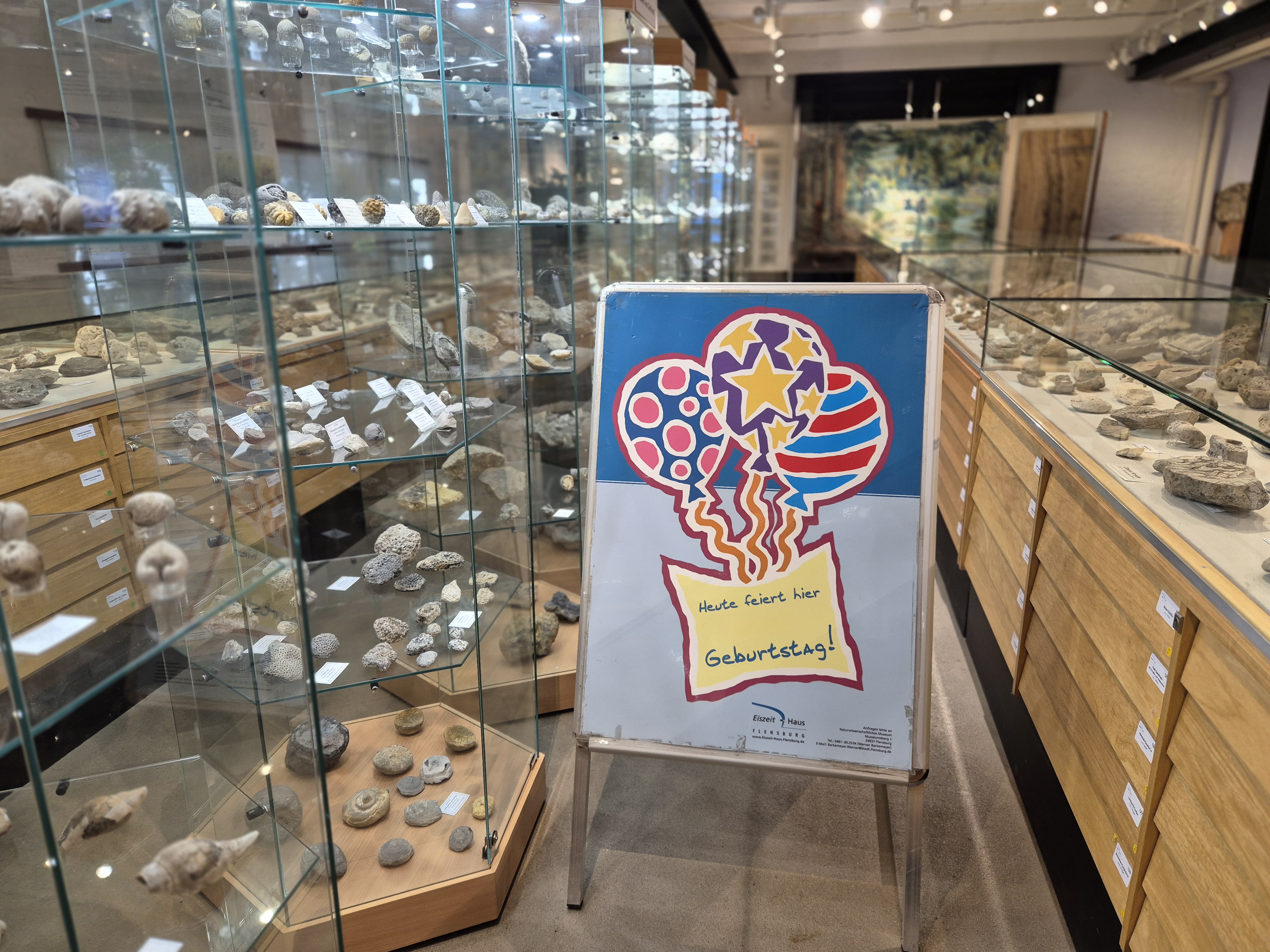 Billedet viser plakaten til en børnefødselsdagsfest i museet.